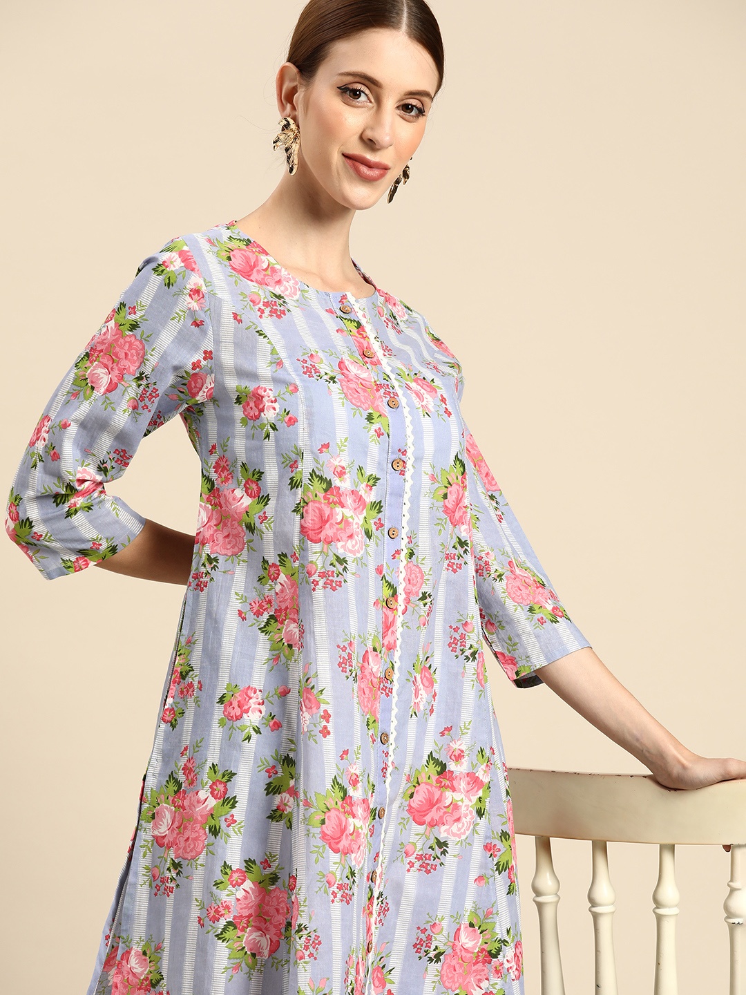 

Anouk X Off The Grid Women Blue & Pink Pure Cotton Floral Printed A-Line Kurta