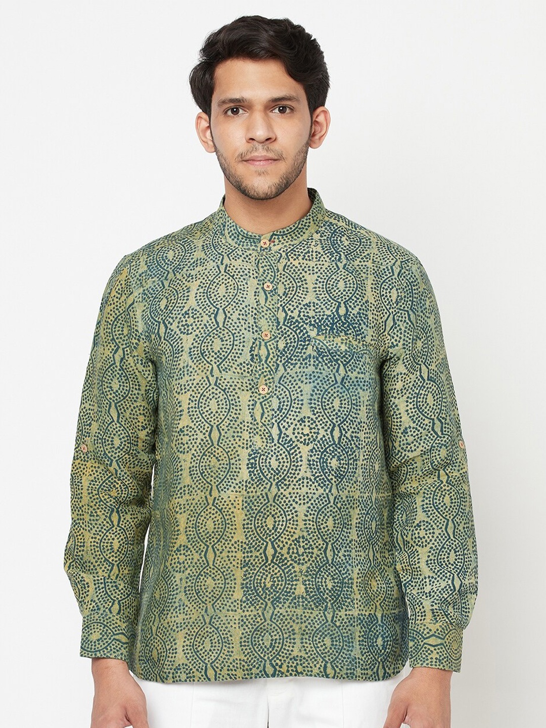 

Fabindia Men Green Slim Fit Opaque Printed Casual Linen Shirt