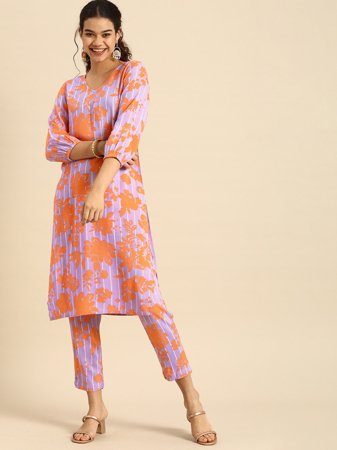 

Anouk Women Pink Floral Printed Kurta with Trousers