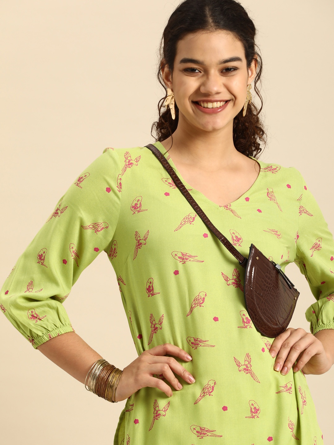 

Anouk Women Green & Pink Floral Printed Kurta
