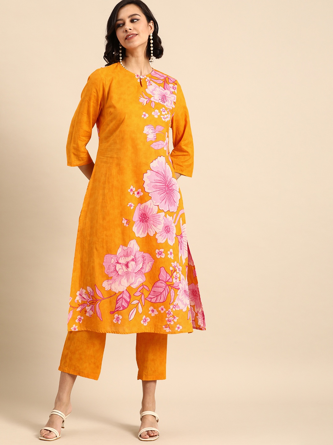 

Anouk Women Mustard Yellow Floral Printed Pure Cotton Kurta with Trousers