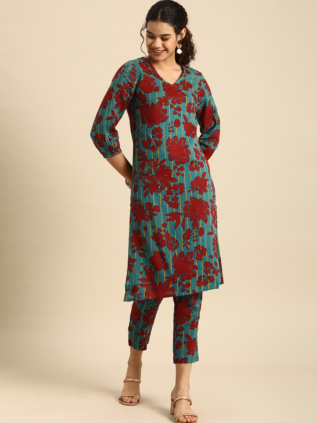

Anouk Women Teal Floral Printed Kurta with Trousers
