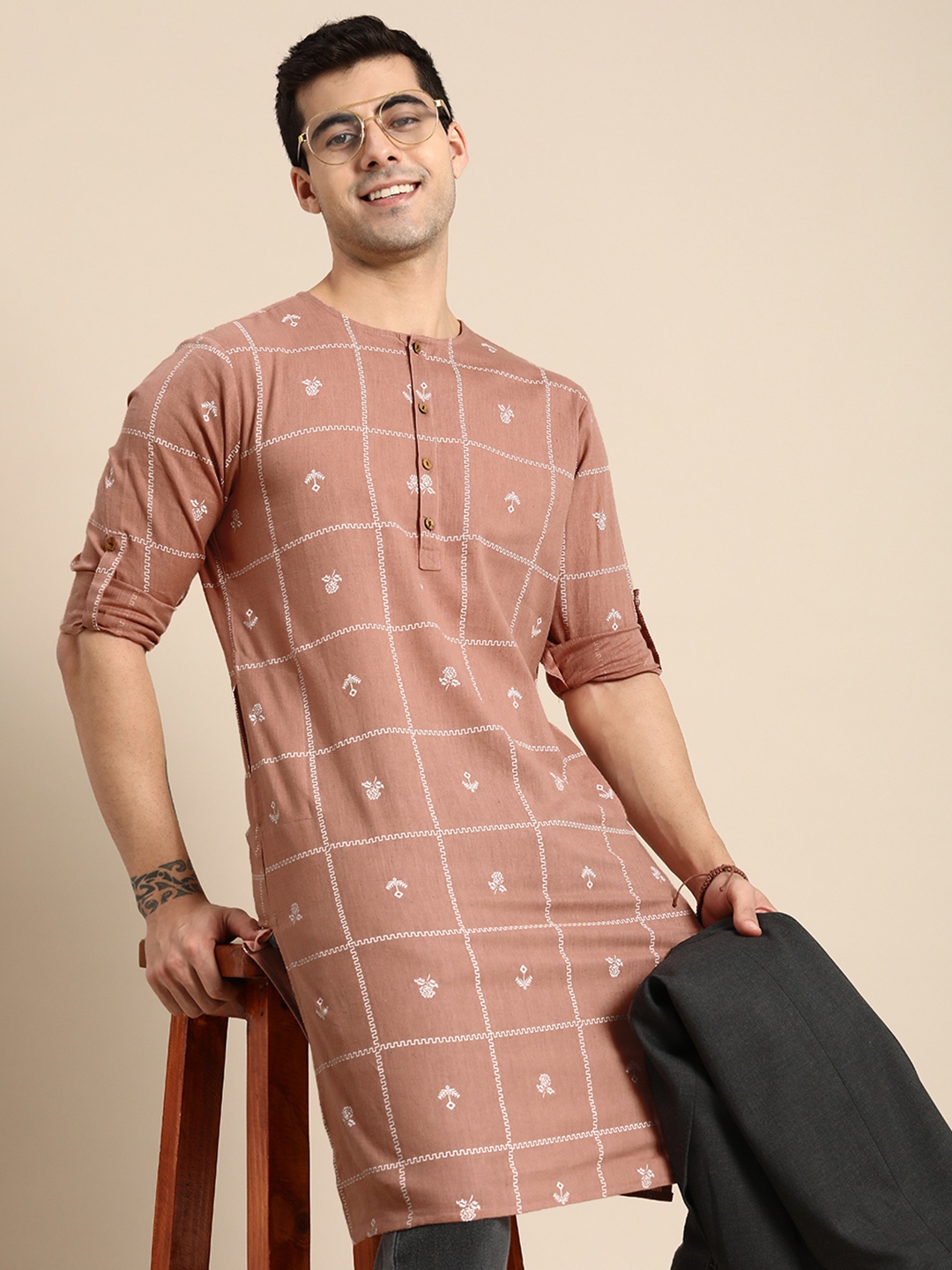 

Anouk Men Nude-Coloured Checked And Printed Straight Kurta