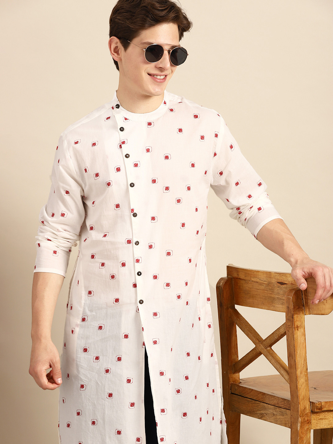 

Anouk Men White & Red Pure Cotton Geometric Printed Asymmetric Kurta