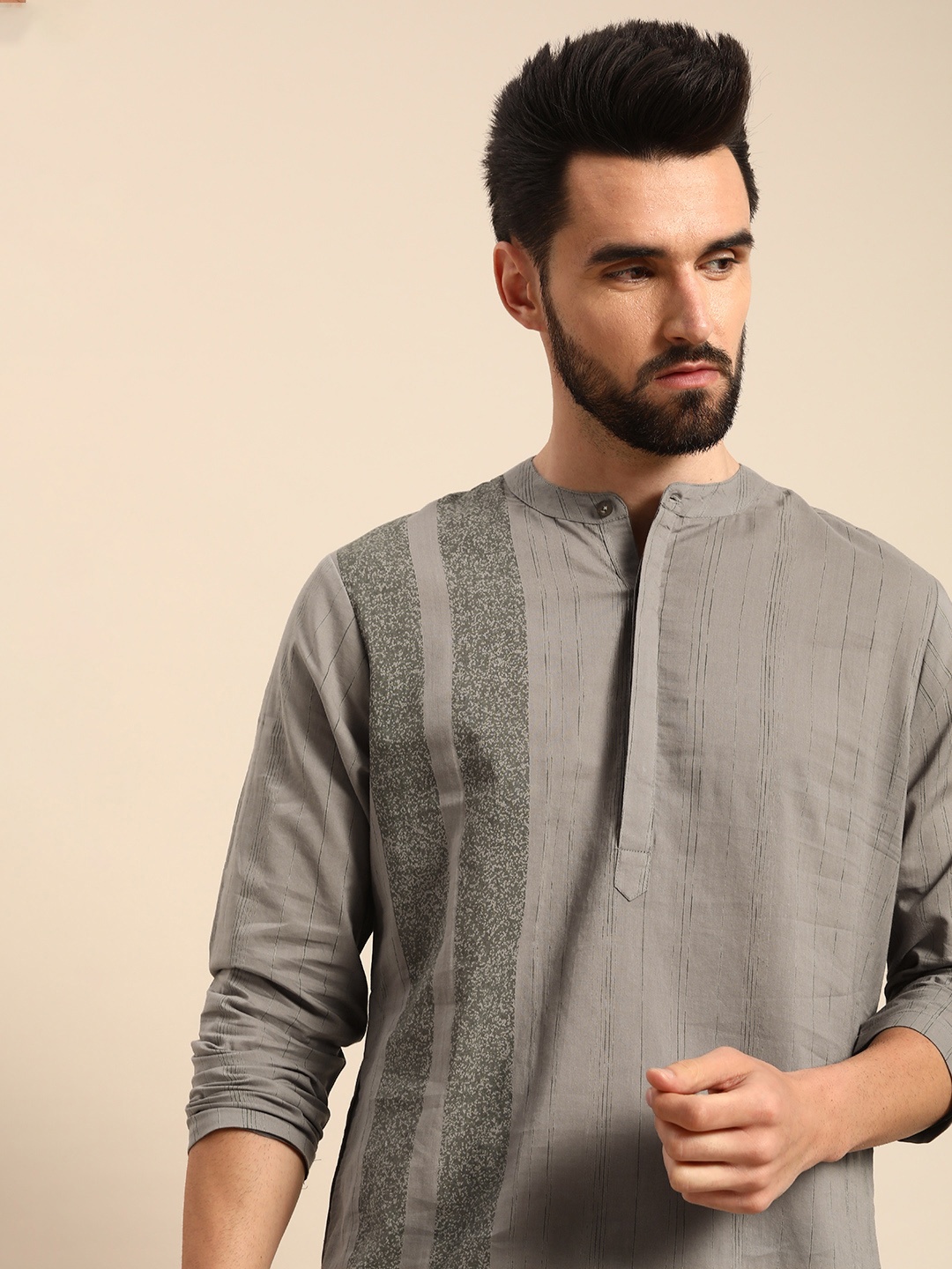 

Anouk Men Grey Striped Kurta