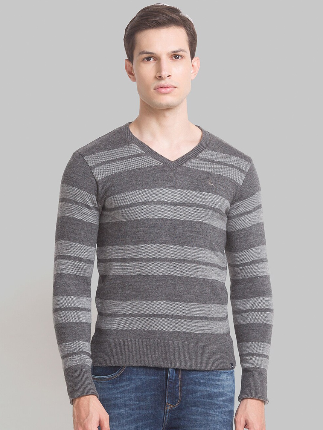 

Parx Men Grey Striped Sweater Vest