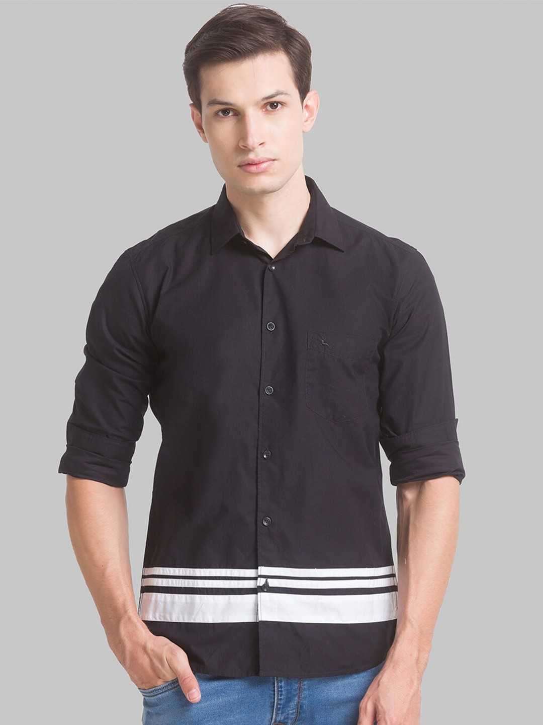 

Parx Men Black Slim Fit Horizontal Stripes Opaque Striped Casual Shirt