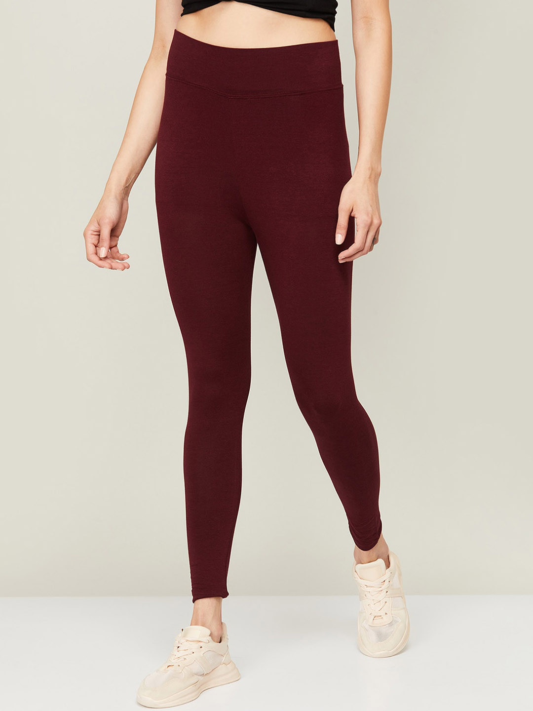 

Fame Forever by Lifestyle Women Red Solid Cotton Leggings