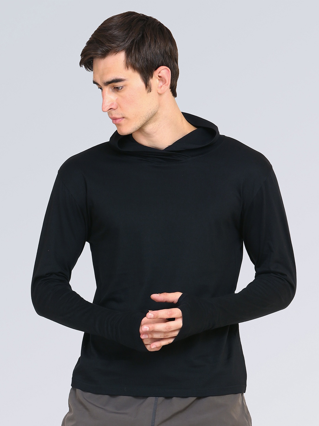 

appulse Men Black V-Neck Pockets T-shirt