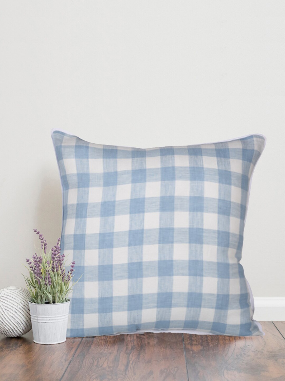 

Home Blue & White Checked Square Cushion Covers