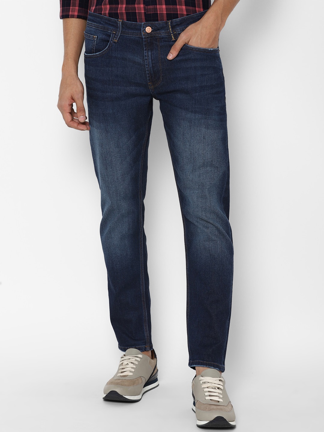 

Allen Solly Men Navy Blue Slim Fit Heavy Fade Jeans