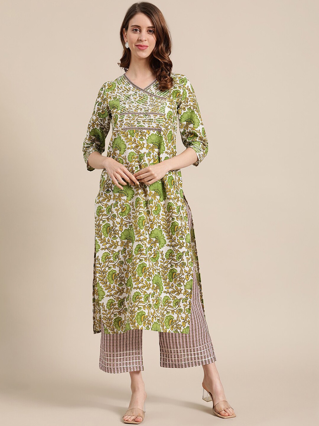 

Varanga Women Green Floral Printed Regular Pure Cotton Kurti with Palazzos