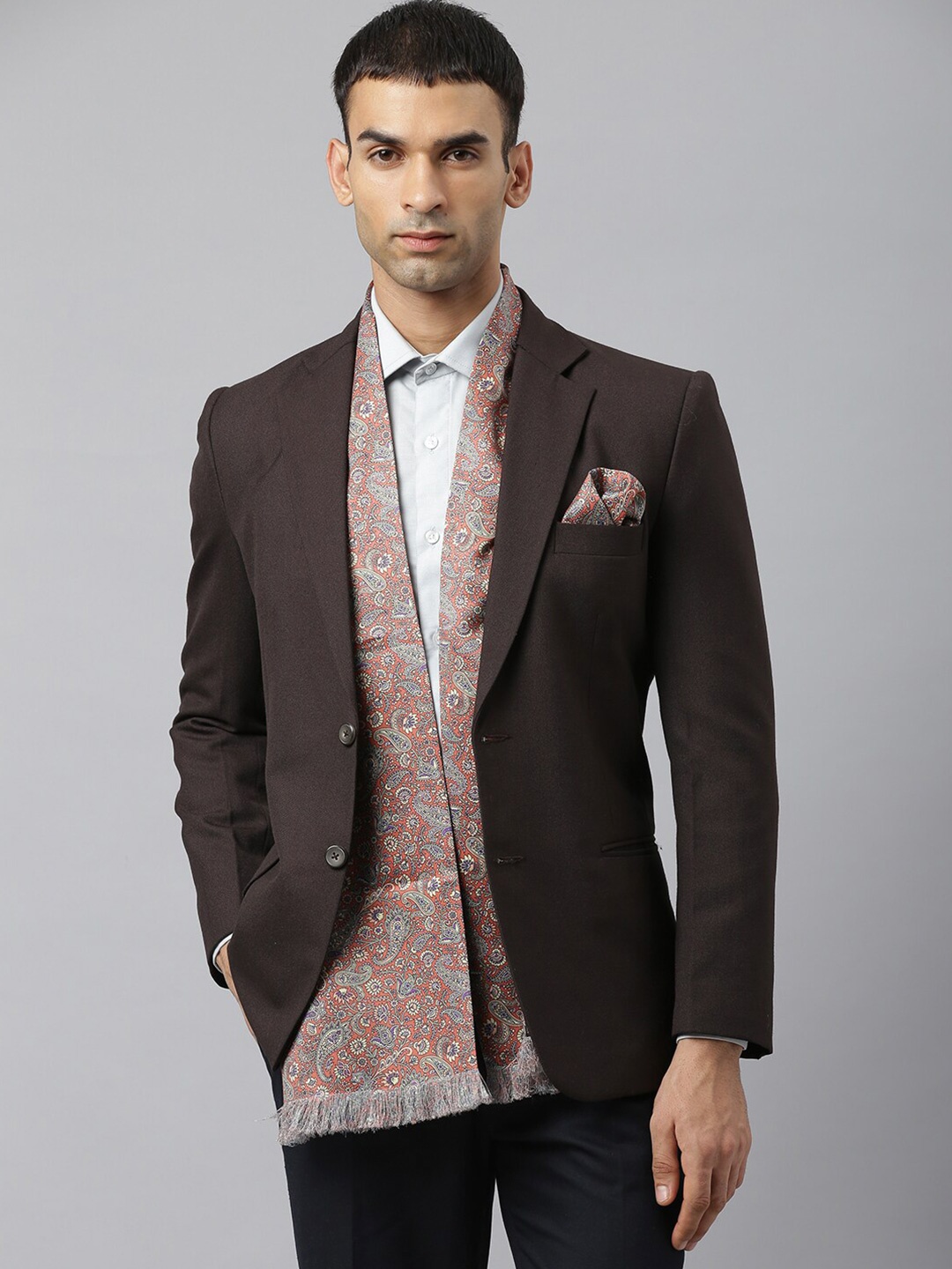 

Tossido Men Orange & Blue Printed Stole& Pocket square