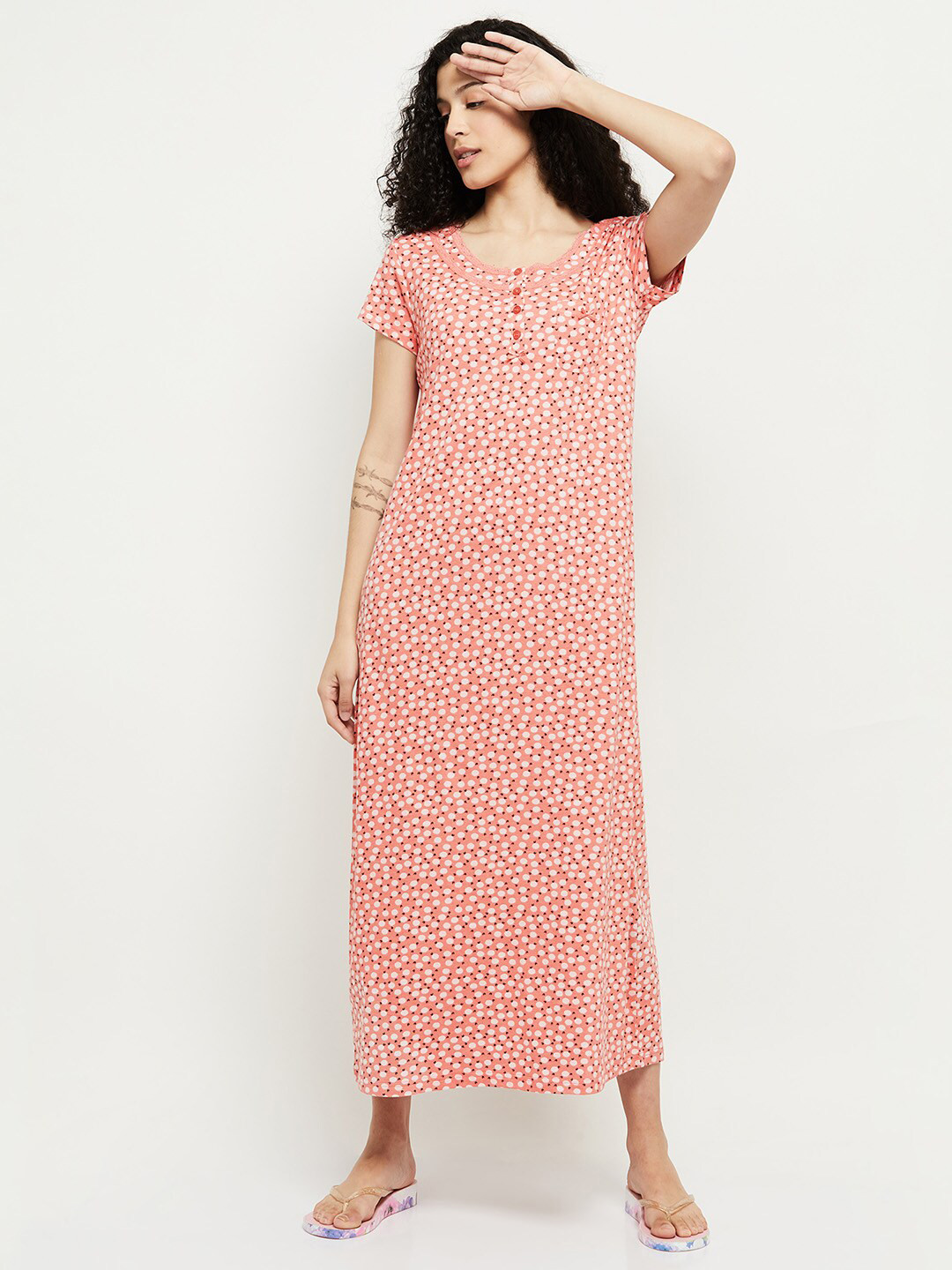 

max Peach-Coloured Printed Maxi Nightdress