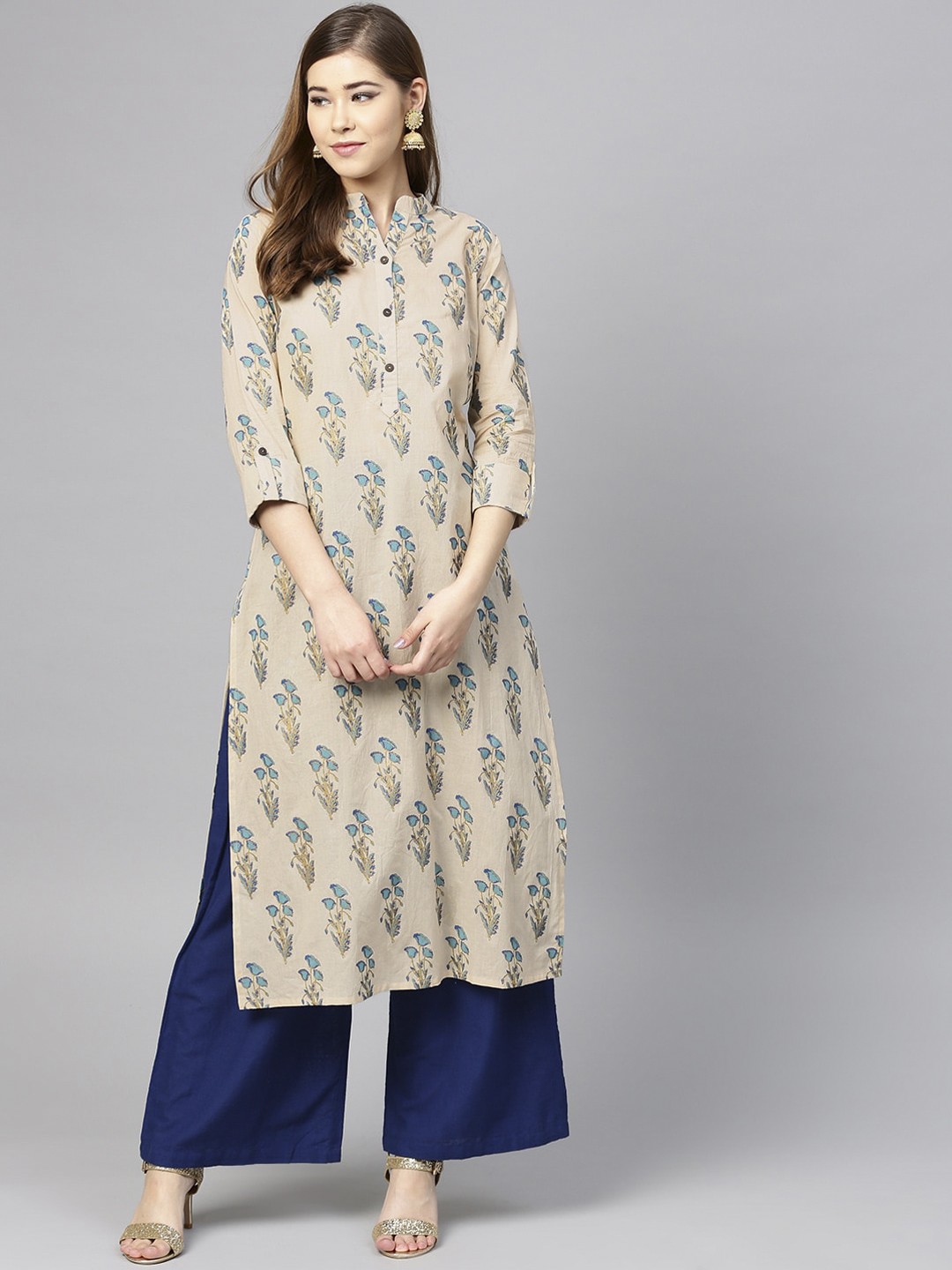 

Varanga Women Beige Floral Printed Kurta
