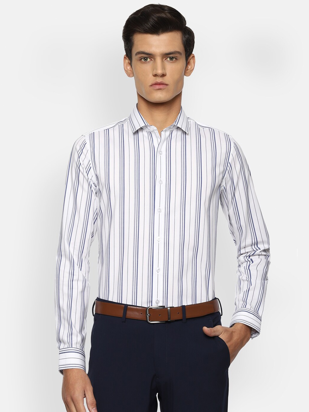 

Louis Philippe Men White Slim Fit Opaque Striped Formal Shirt