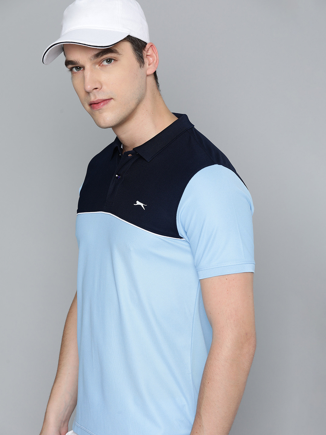 

Slazenger Men Blue Colourblocked Polo Collar T-shirt