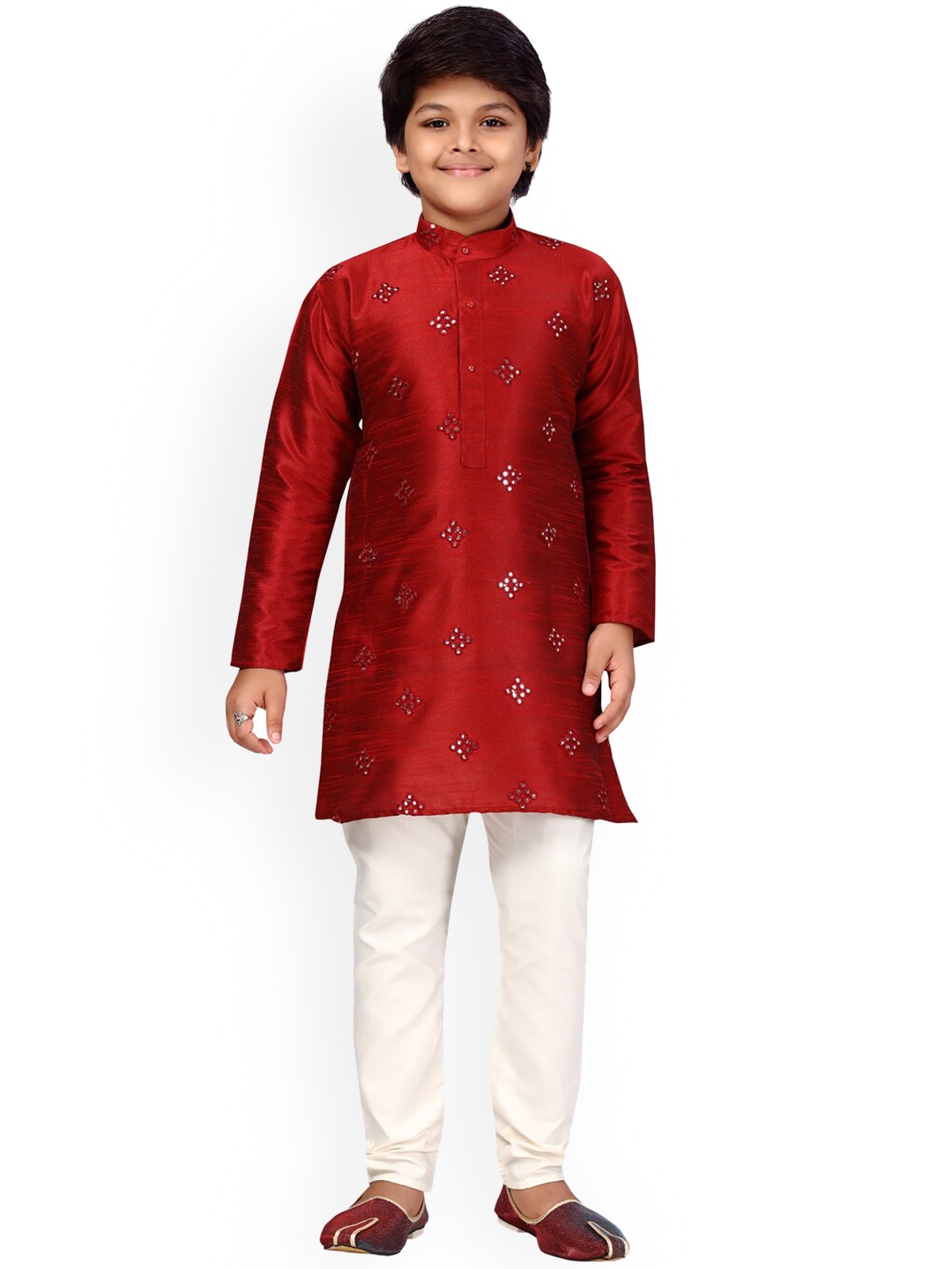 

LITTLE MAFIA BY Aarika Boys Maroon Embroidered Regular Pure Silk Kurta with Churidar & With Dupatta