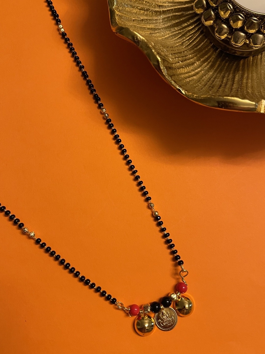 

Digital Dress Room Gold-Plated Black & Red Beaded Mangalsutra