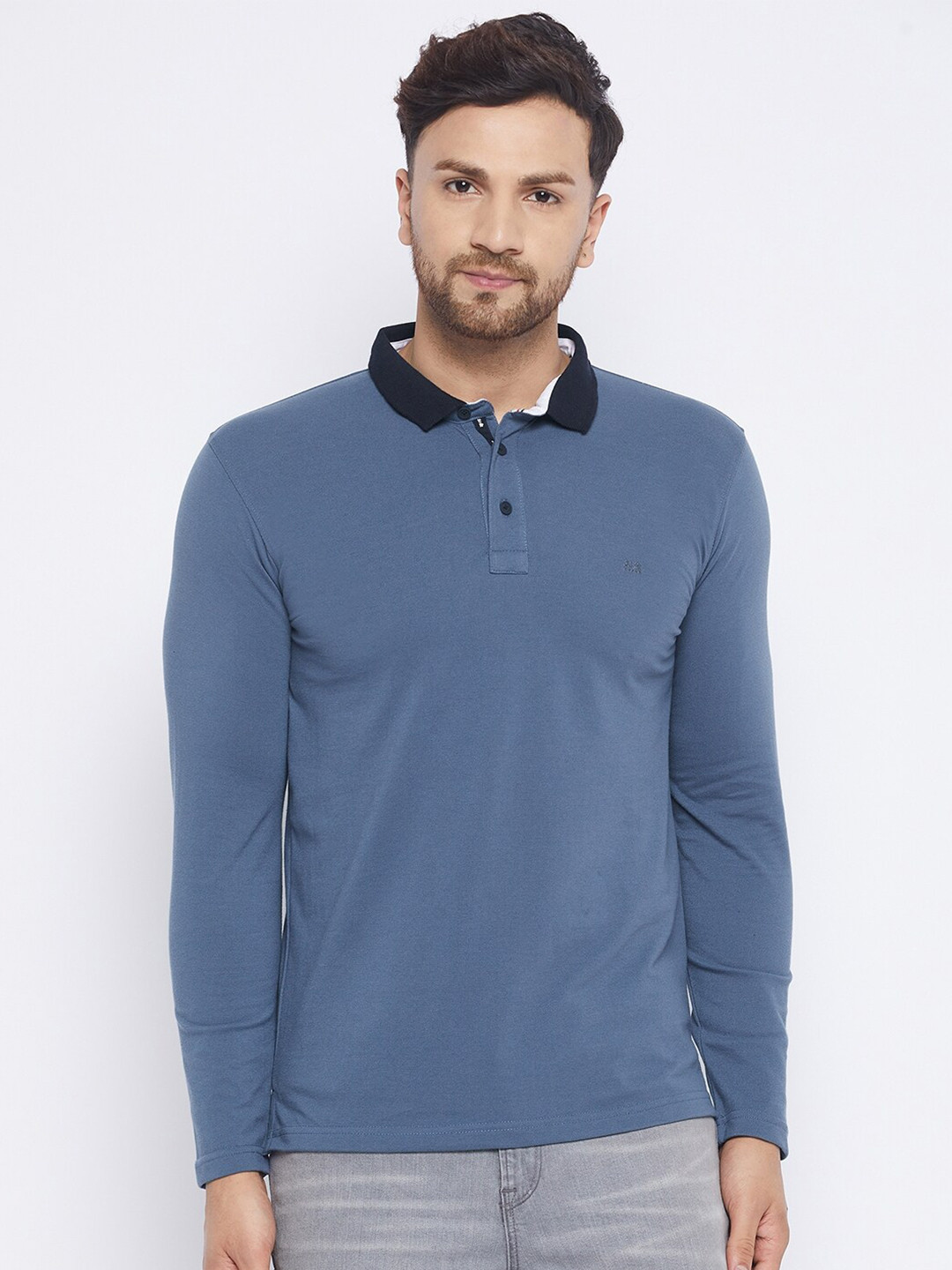 

Okane Men Blue Polo Collar Applique T-shirt