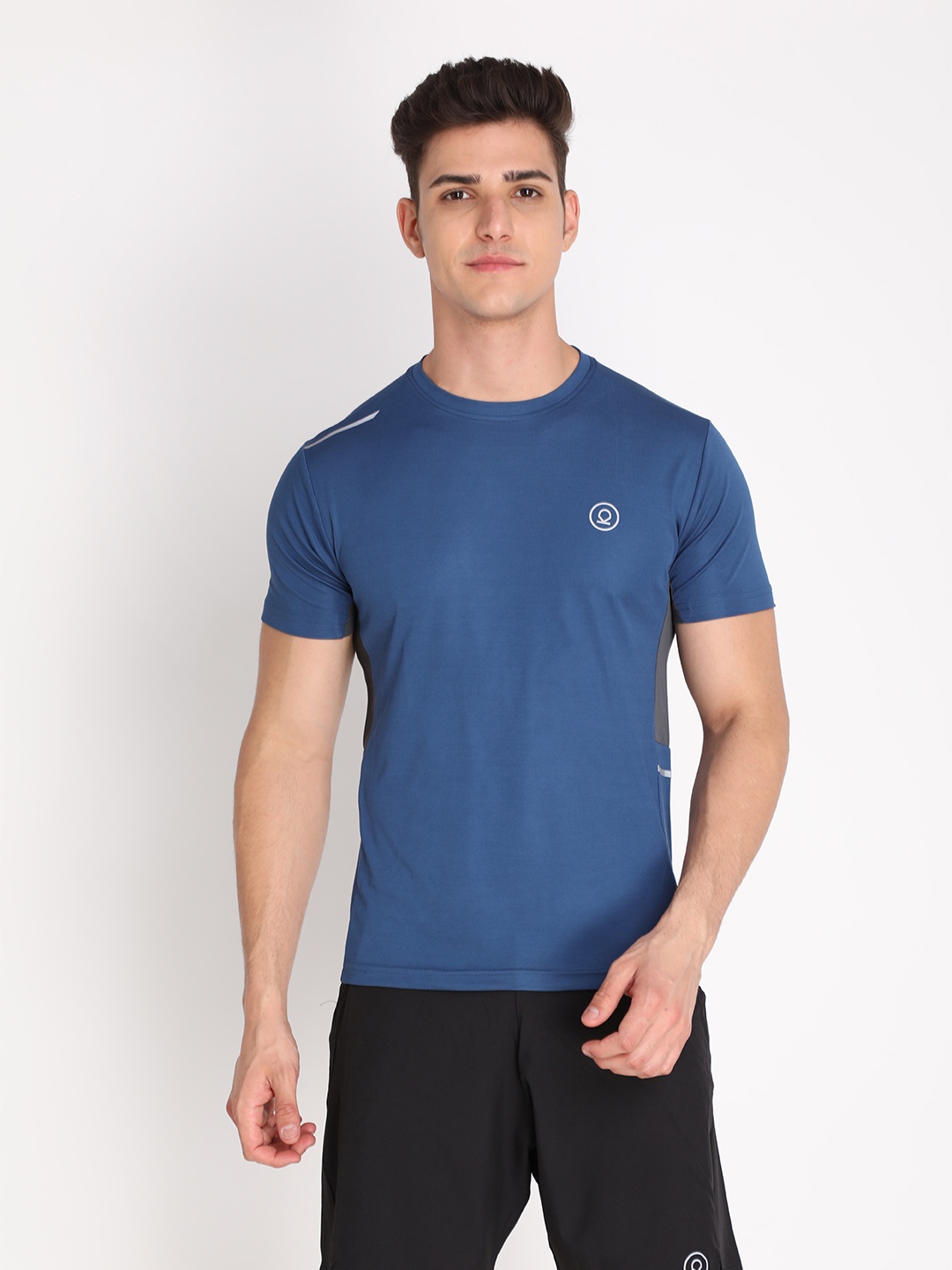 

CHKOKKO Men Blue Dri-FIT Sports T-shirt