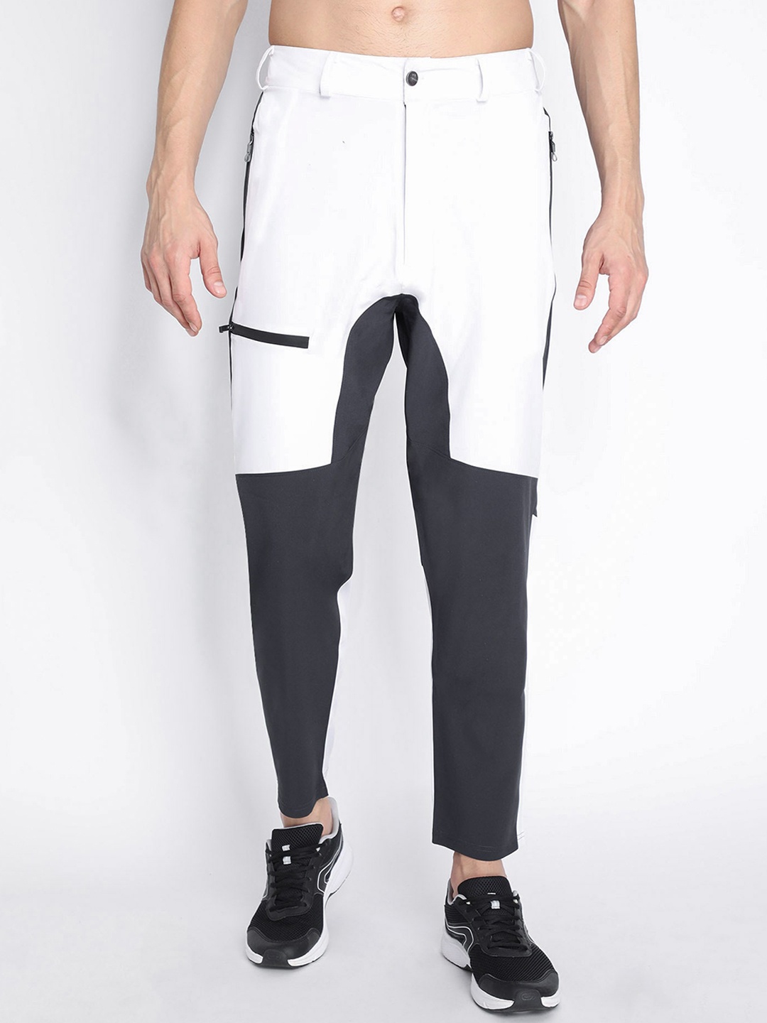 

CHKOKKO Men White & Grey Colourblocked Track Pants