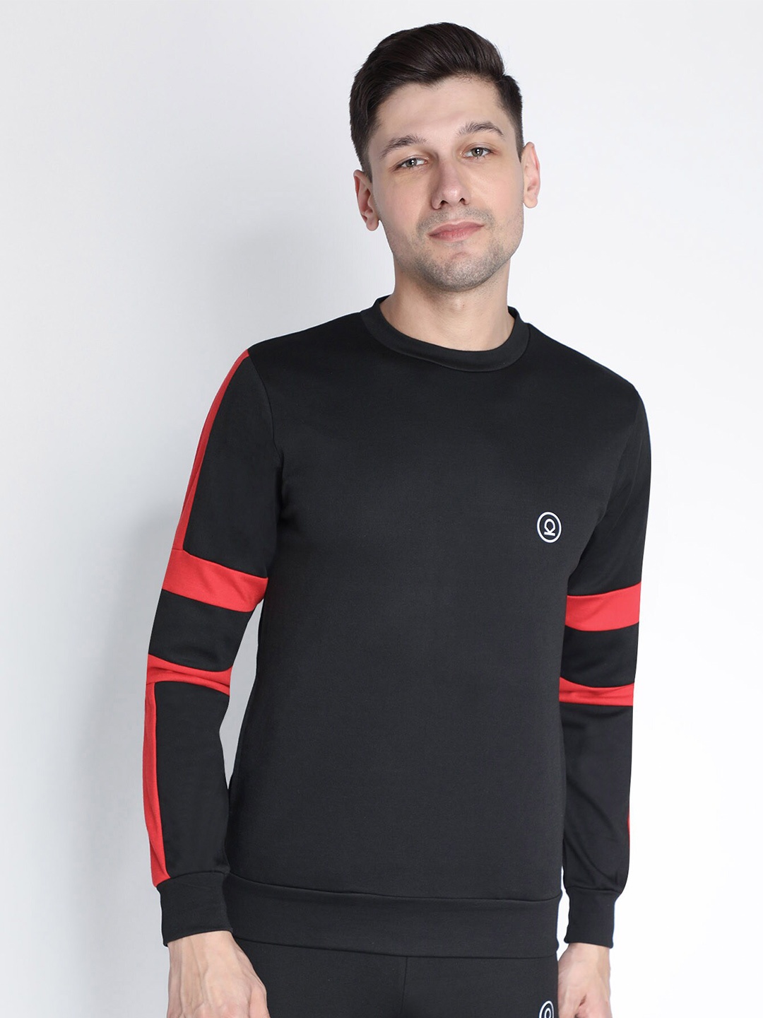 

CHKOKKO Men Black Sweatshirt