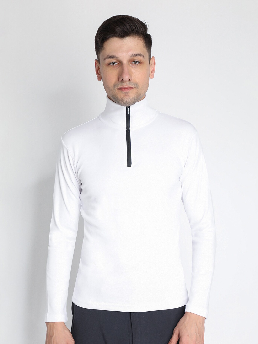 

CHKOKKO Men White High Neck Outdoor T-shirt