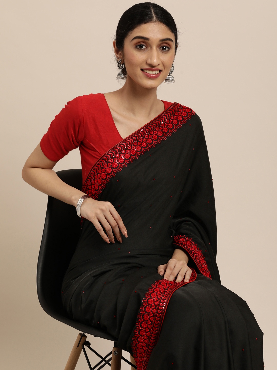 

VASTRANAND Black Ethnic Motifs Aari Work Celebrity Saree
