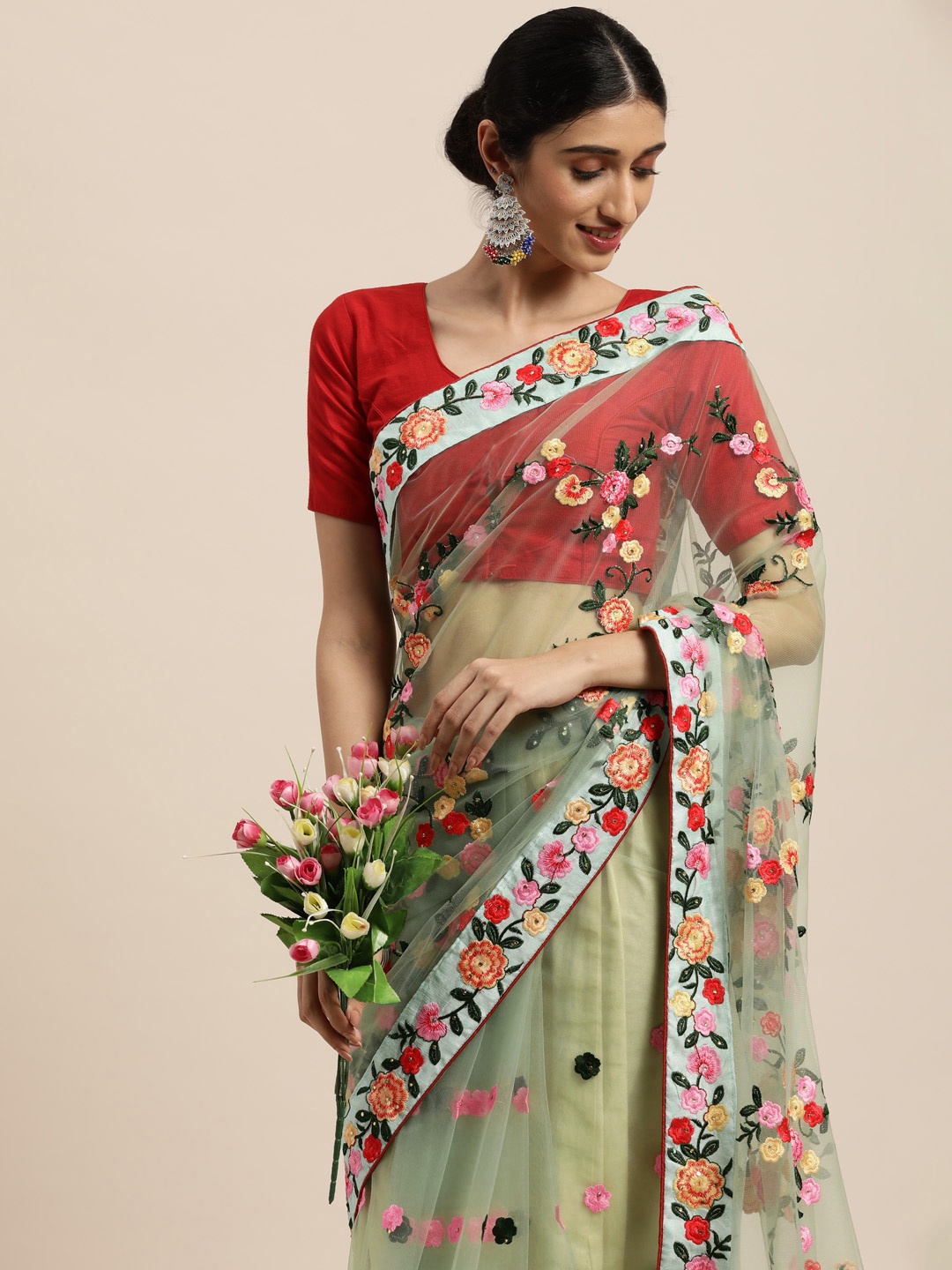 

VASTRANAND Green Floral Embroidered Net Saree