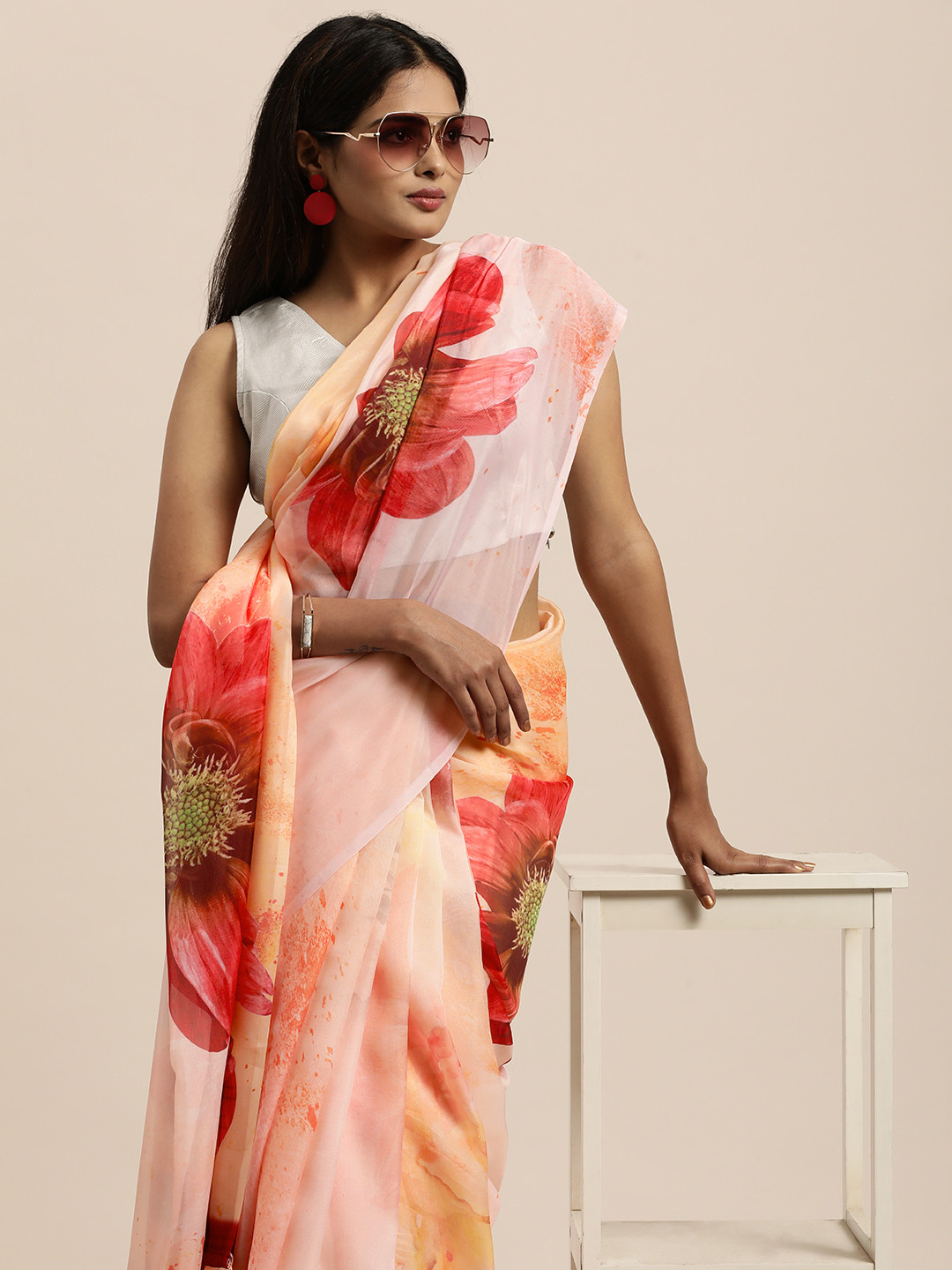 

VASTRANAND Orange Floral Pure Silk Saree