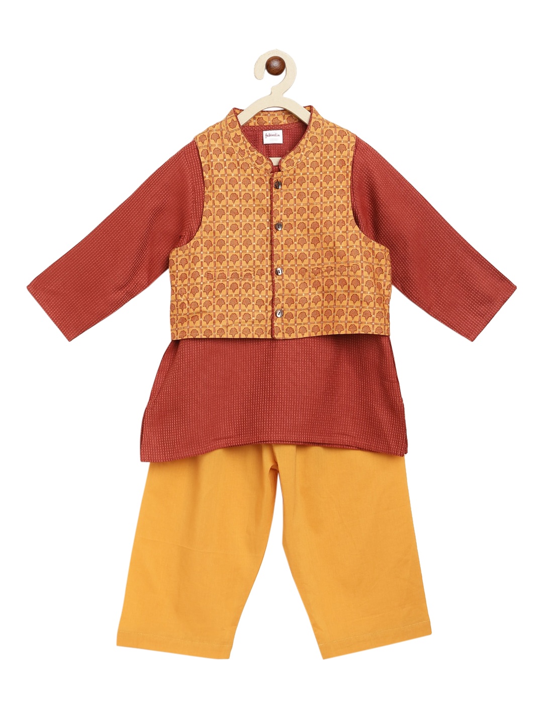 

Fabindia Boys Rust Regular Kurta & Pyjamas With Nehru Jacket