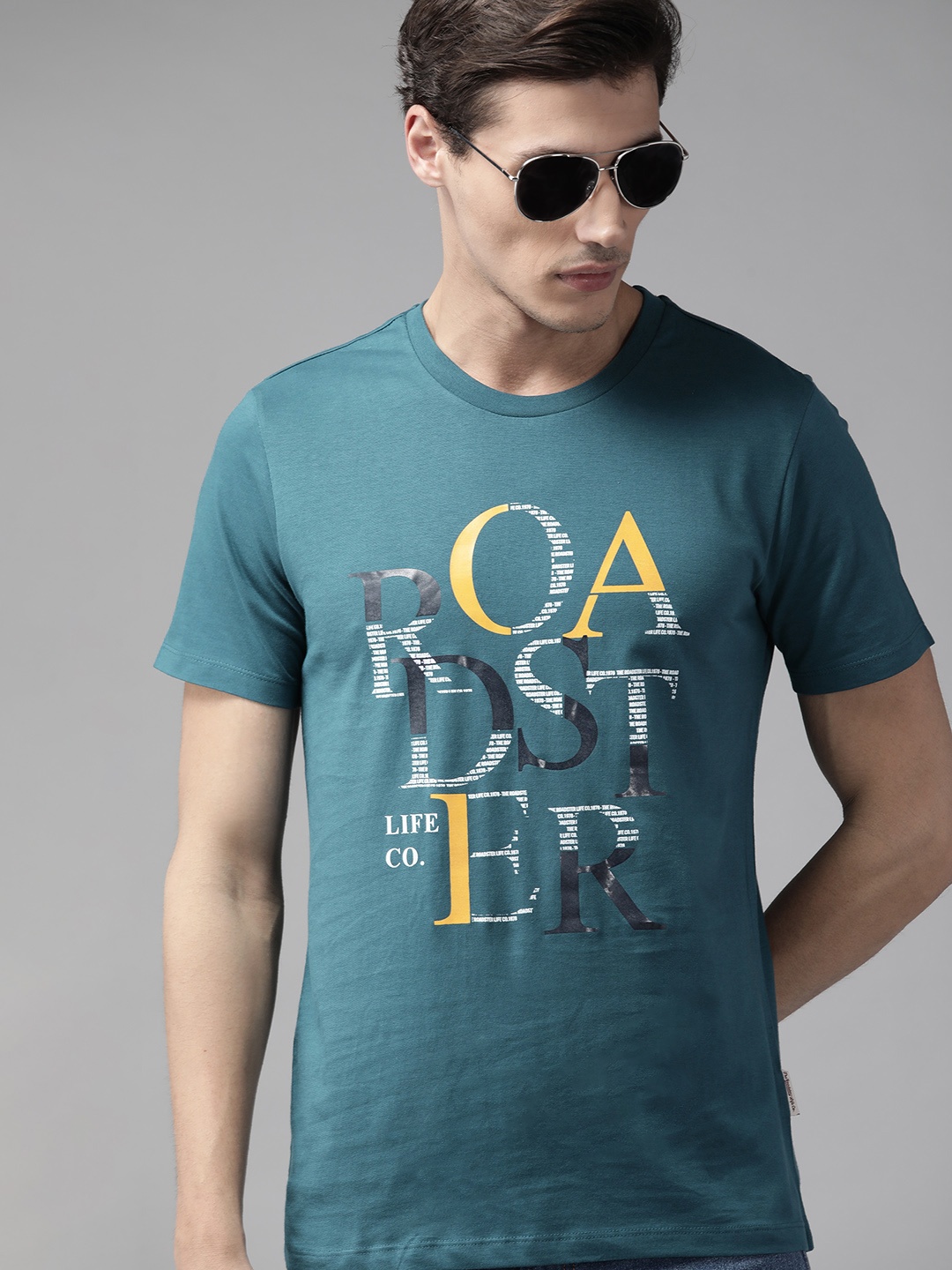 

The Roadster Lifestyle Co Men Teal Blue & Yellow Brand Logo Printed Pure Cotton T-shirt