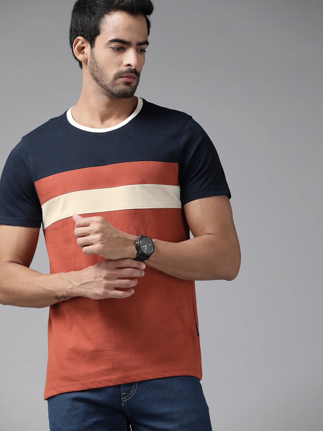 

Roadster Men Rust Orange & Navy Blue Pure Cotton Colourblocked T-shirt