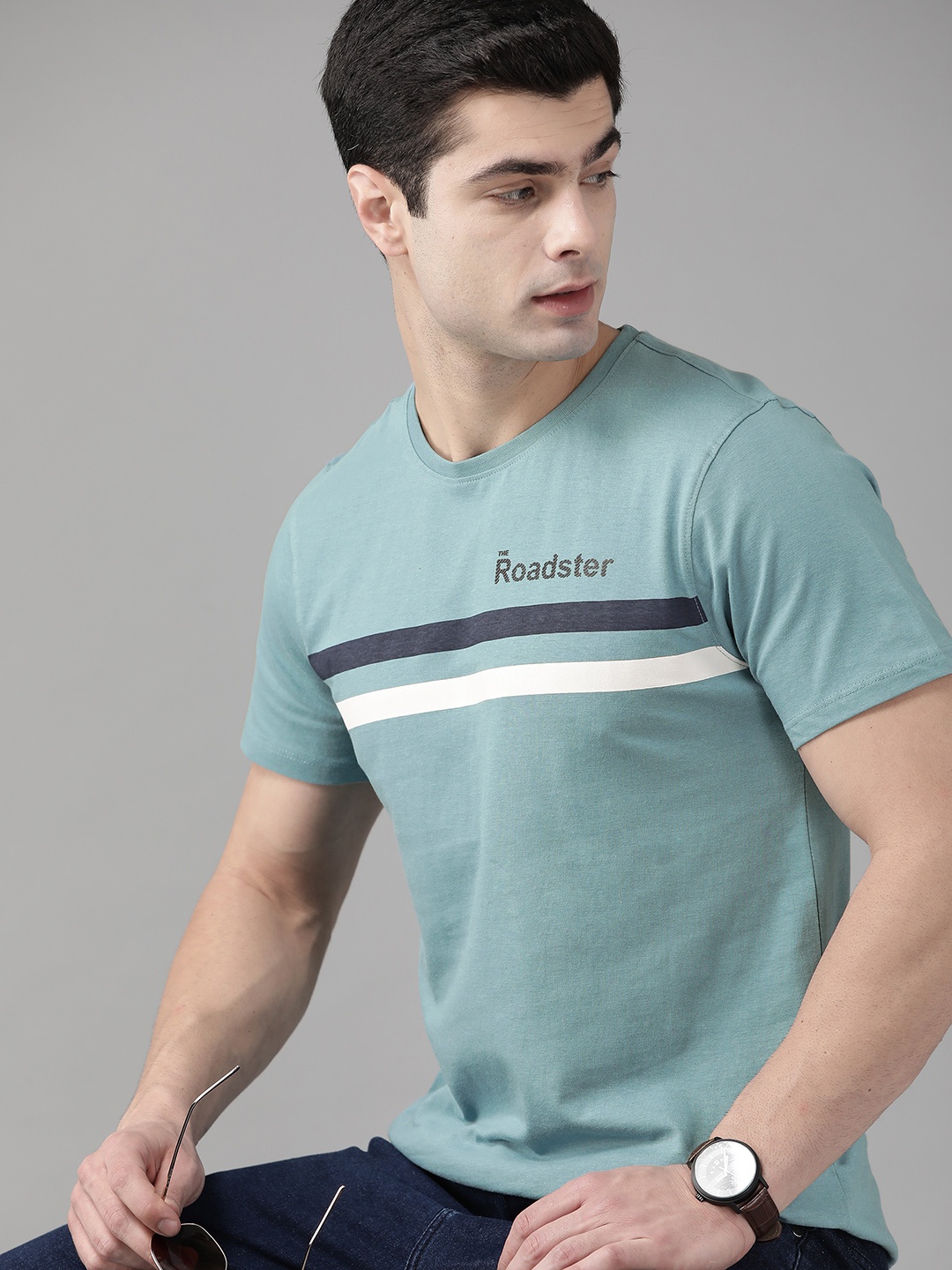 

Roadster Men Blue Striped Pure Cotton T-shirt