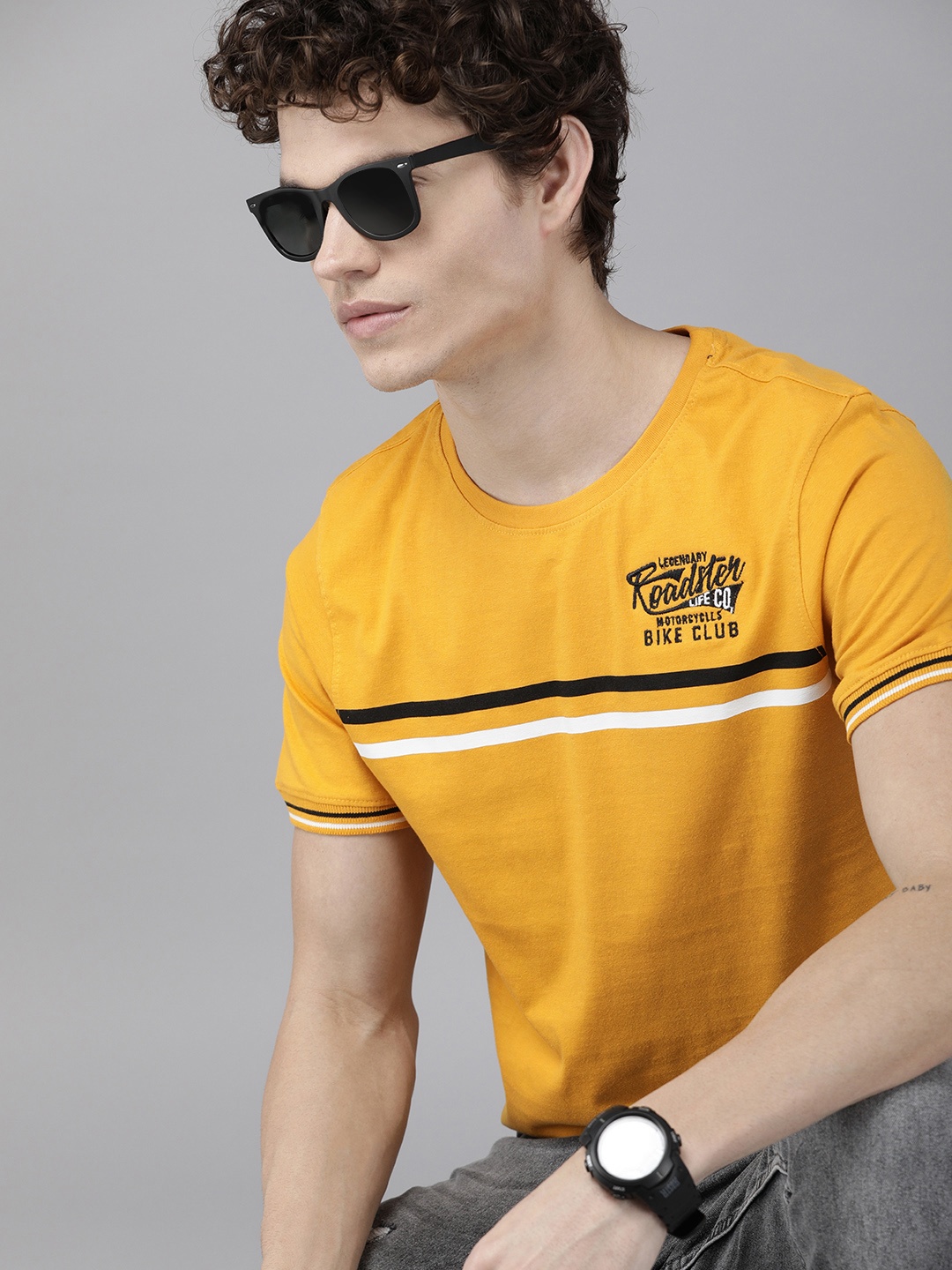 

The Roadster Lifestyle Co. Men Yellow Brand Logo Printed Pure Cotton Casual T-shirt