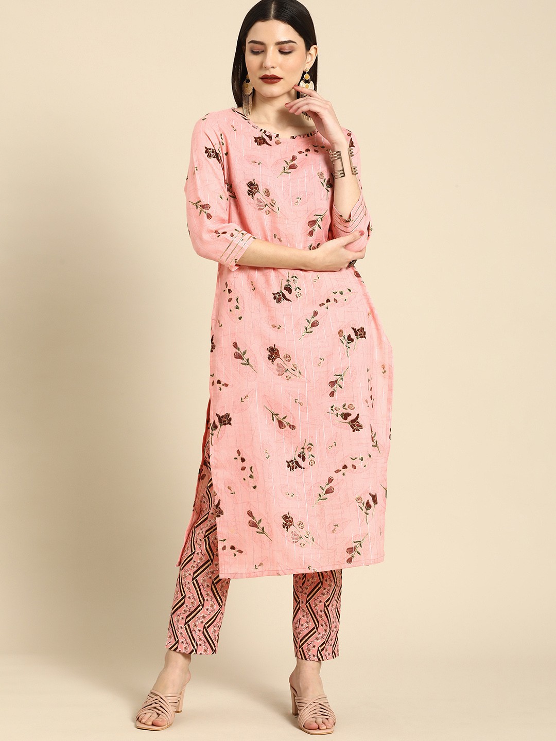 

Anouk Women Pink & Brown Floral Printed Regular Zari Kurta with Trousers