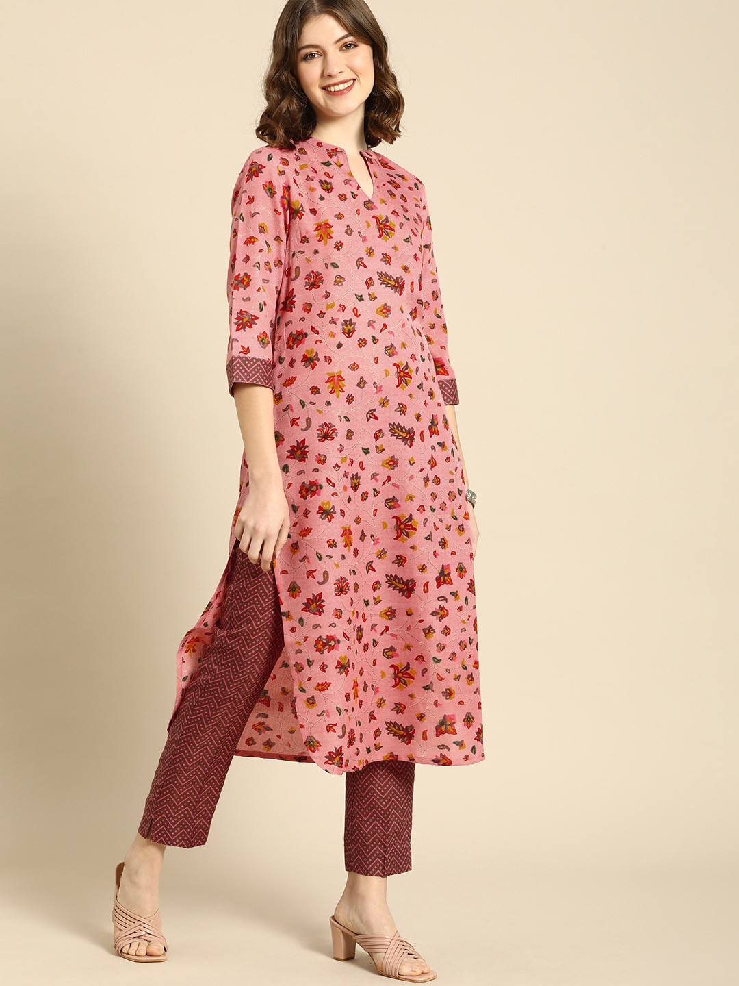 

Anouk Women Pink & Maroon Floral Printed Regular Zari Kurta with Trousers