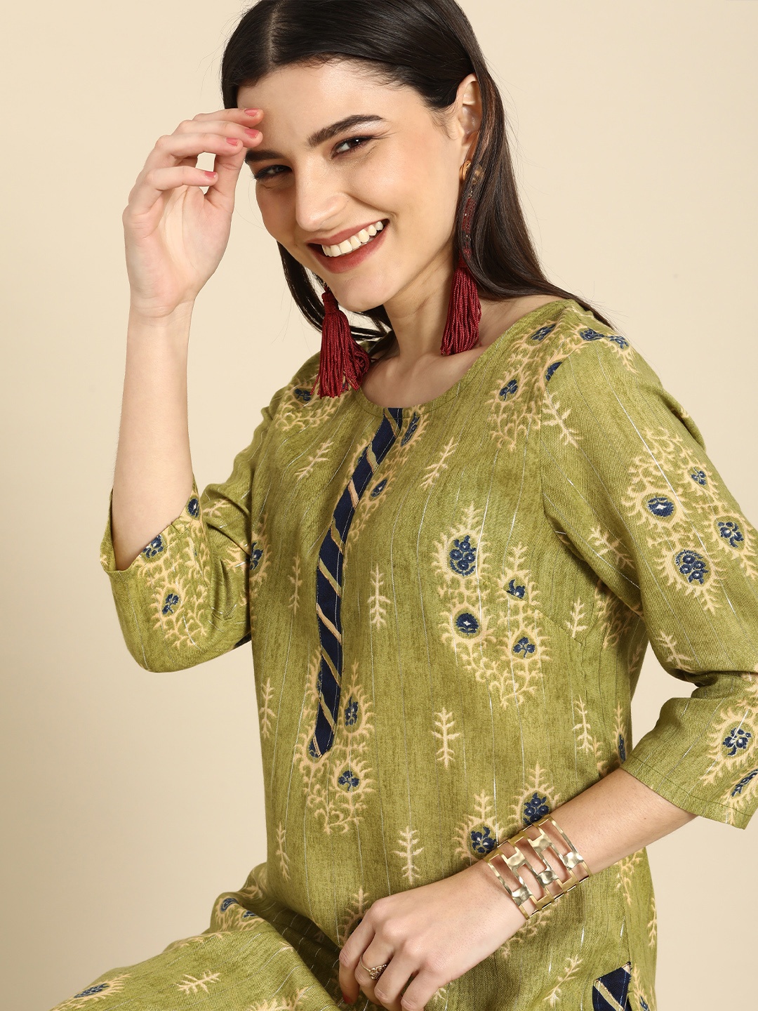 

Anouk Women Green & Navy Blue Ethnic Motifs Printed Regular Patchwork Kurta with Trousers