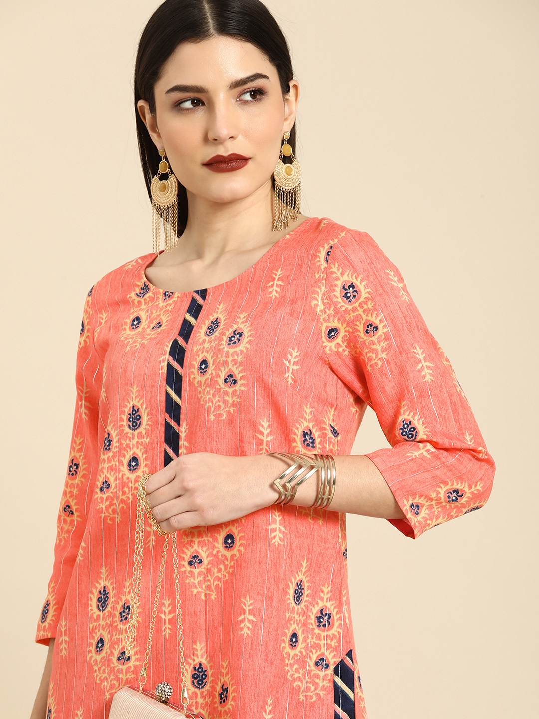 

Anouk Women Coral & Navy Blue Ethnic Motifs Printed Regular Patchwork Kurta with Trousers