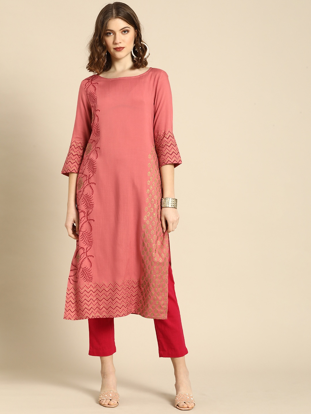 

Anouk Women Peach-Coloured Ethnic Motifs Printed Boat Neck Pastels Straight Kurta