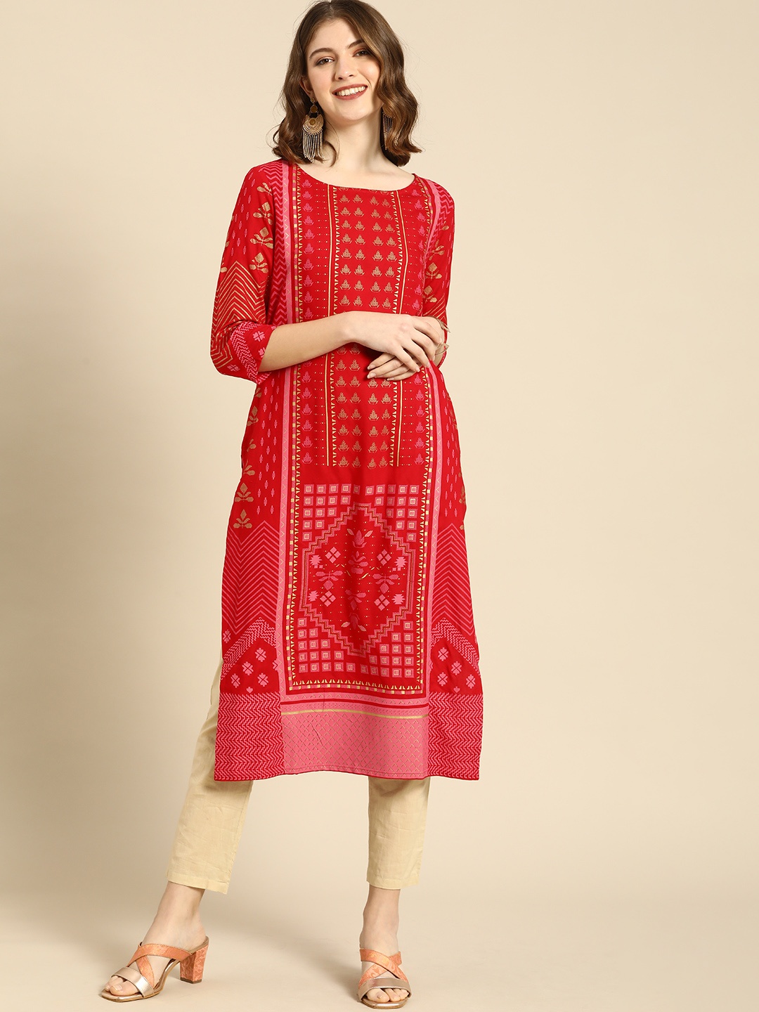 

Anouk Women Red & Pink Ethnic Motifs Printed Boat Neck Viscose Rayon Straight Kurta