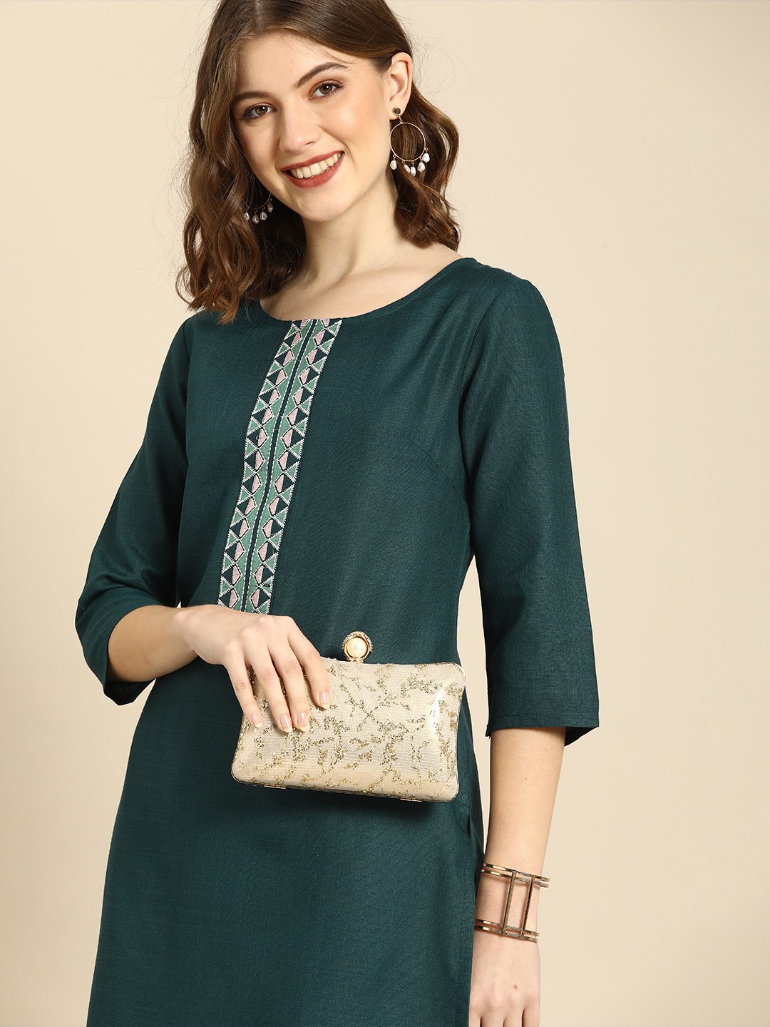 

Anouk Women Teal Green Solid Yoke Design Round Neck Regular Sleeves Straight Kurta