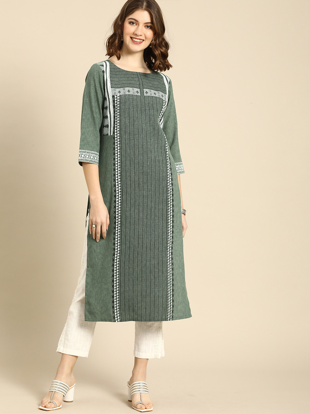

Anouk Women Green Ethnic Motifs Printed Boat Neck Regular Sleeves Straight Kurta