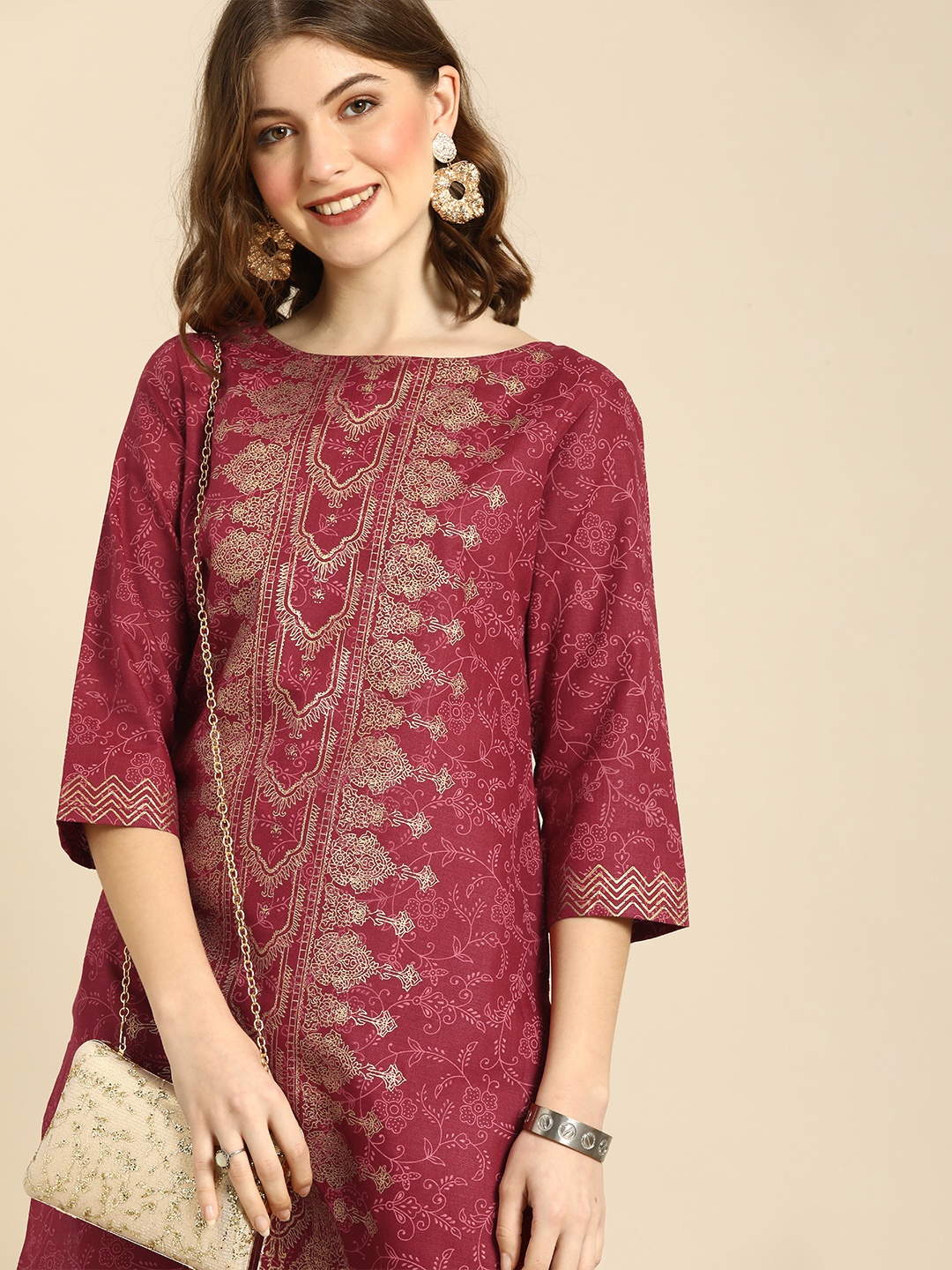 

Anouk Women Maroon & Gold-Toned Ethnic Motifs Printed Boat Neck Straight Kurta