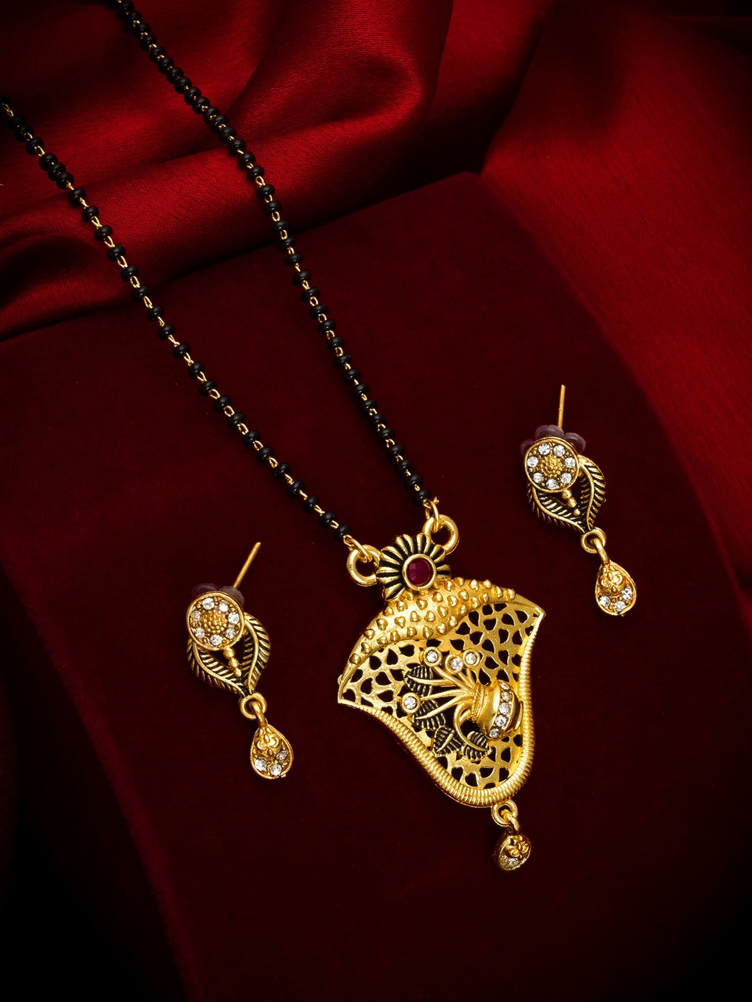 

aadita Gold-Toned & Black AD Studded Mangalsutra with Earrings