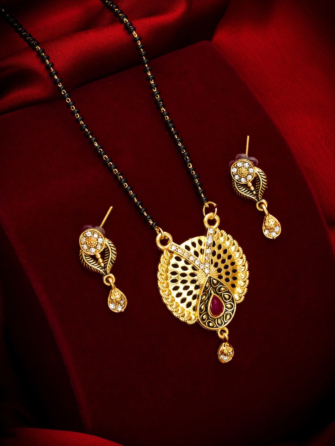 

aadita Gold-Toned & Black AD Studded Mangalsutra with Earrings