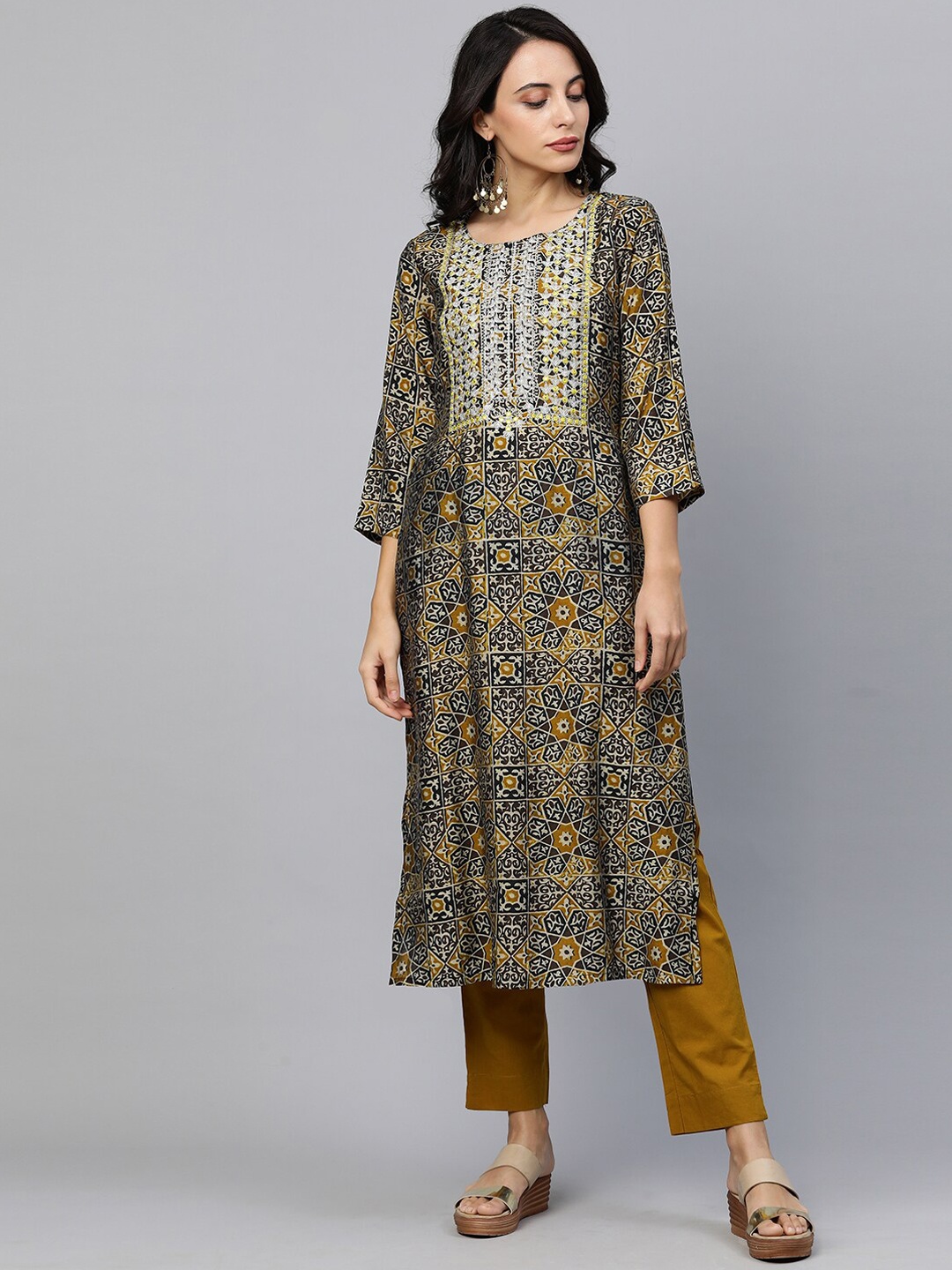 

FASHOR Women Yellow Printed Kurta with Pants