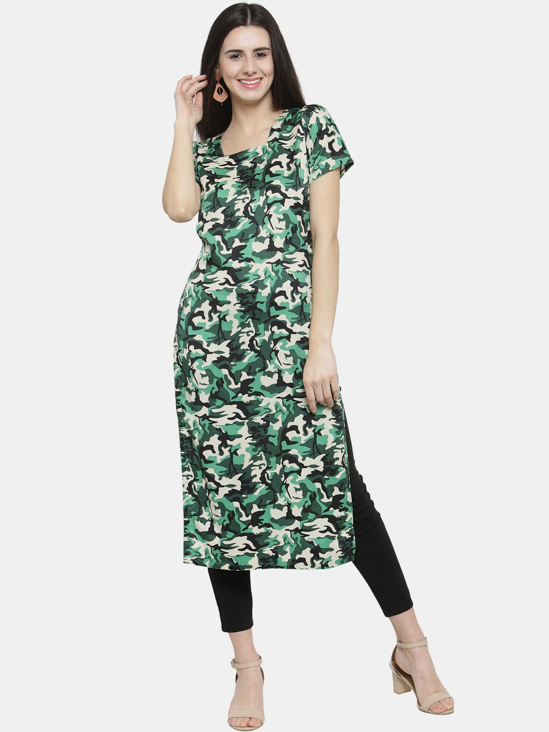 

Enchanted Drapes Women Green Printed Crepe Kurta