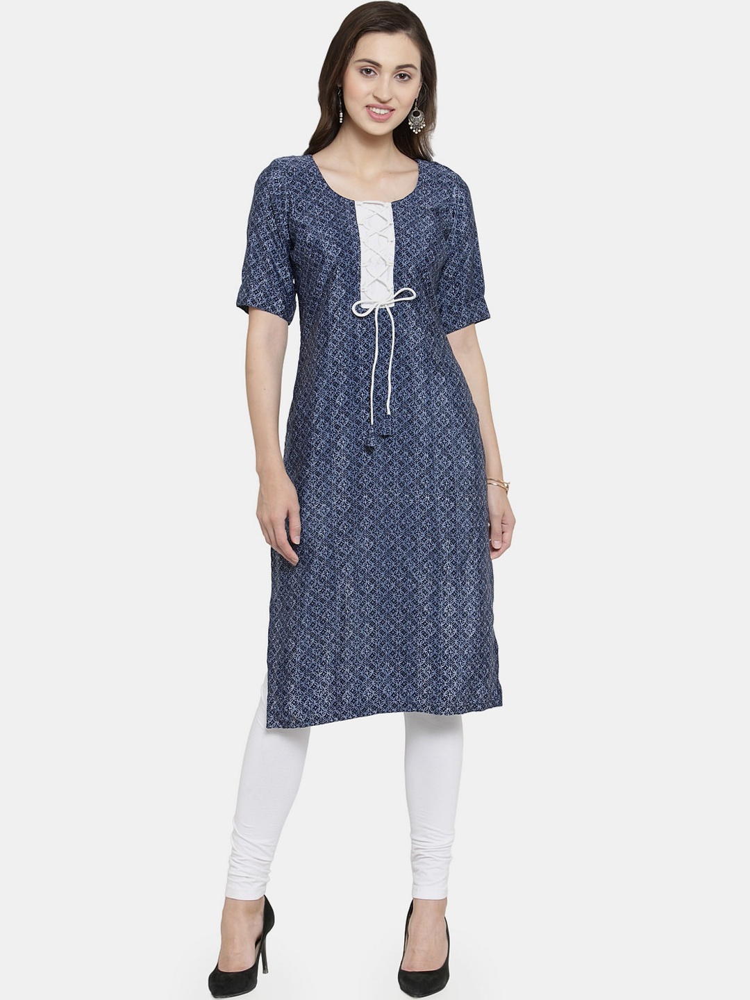 

Enchanted Drapes Women Blue & White Geometric Printed Crepe Kurta